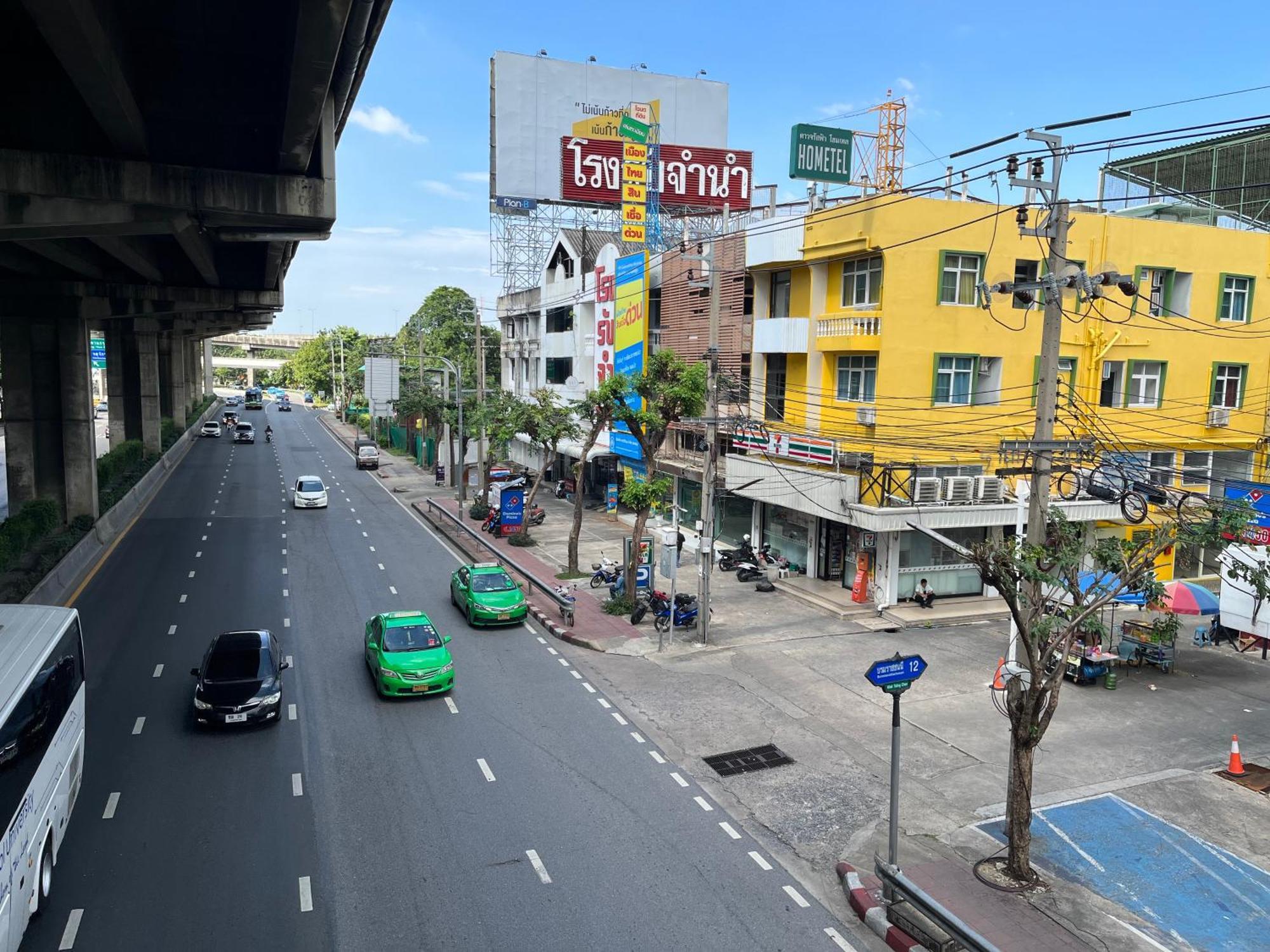 Hotel Dao Jaras Fah Hometel ดาวจรัสฟ้าโฮมเทล Banguecoque